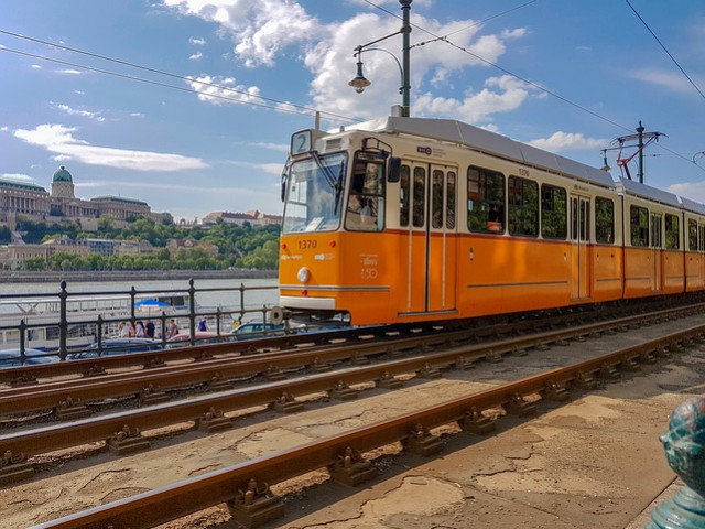 Az Idegenvezetők Világnapja 2024 - INGYENES programok - hajós városnézés, villamosos és buszos túra