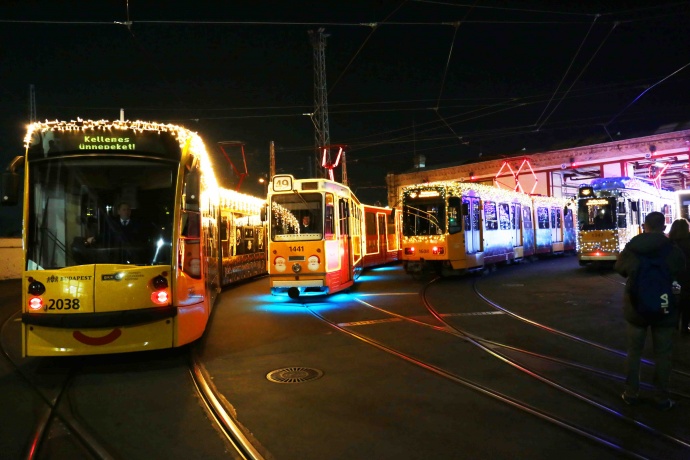 Egy estére az összes budapesti Fényvillamos a nagykörúton bukkan fel!