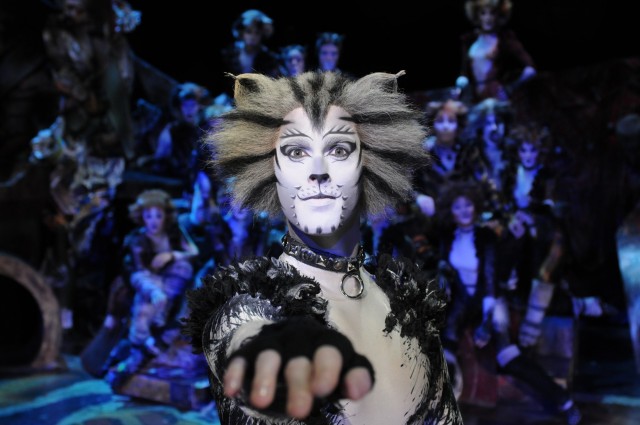 INGYEN nézhető meg a Macskák musical! Regisztráció itt!
