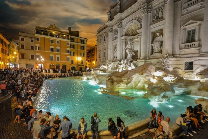 Vasárnaptól már fizetős lesz Rómában a Trevi-kút!